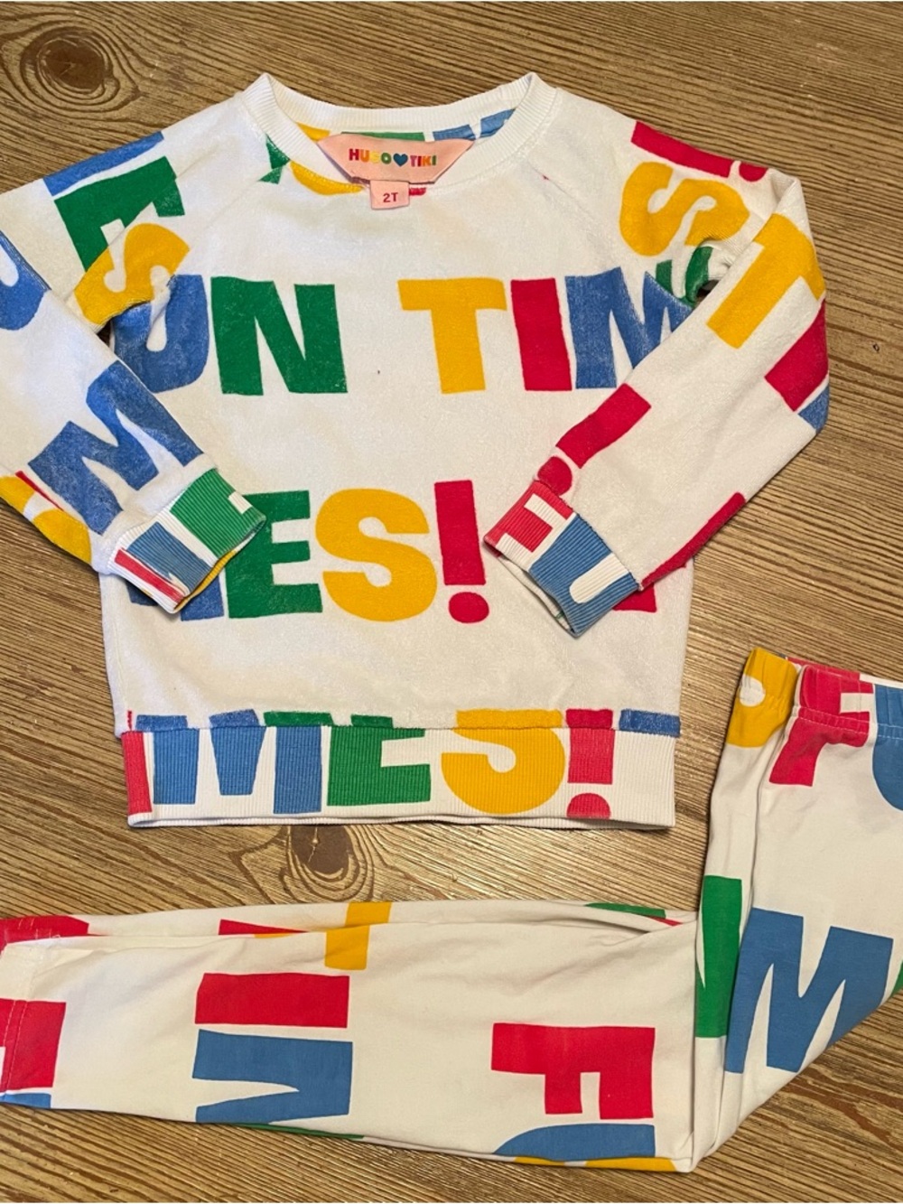 Hugo Loves Tiki “Fun Times” Rainbow Set